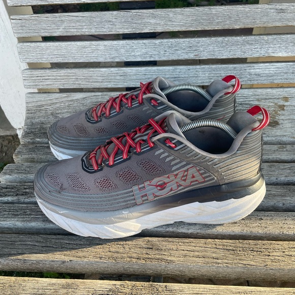 Hoka one bondi 6 men’s athletic shoes - Picture 3 of 6